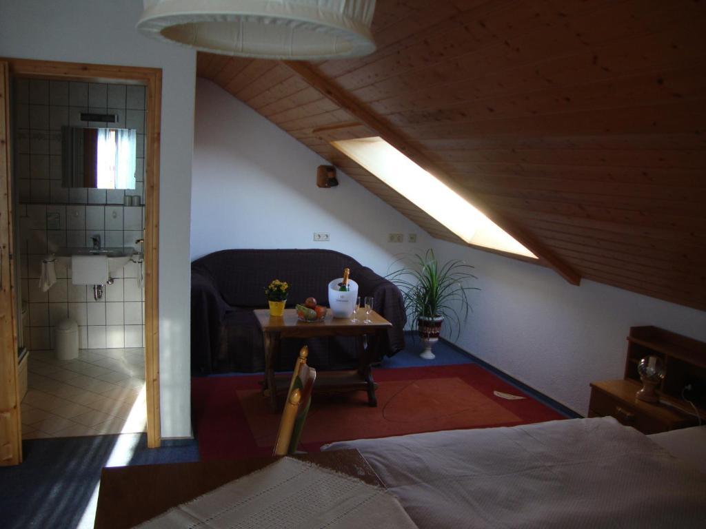 Mettenberger Hof - Pension กราเฟินเฮาเซน ห้อง รูปภาพ
